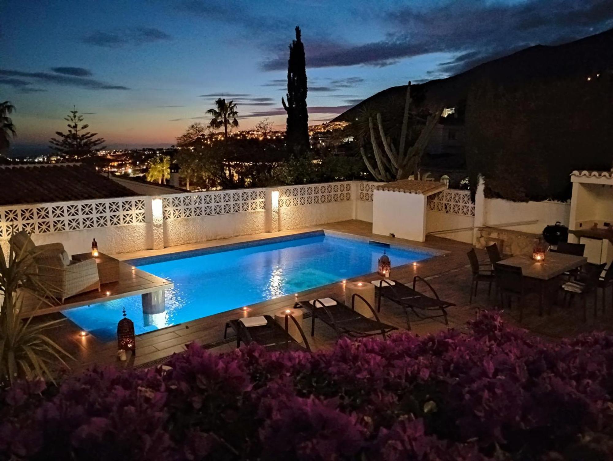 Villa Del Sol Benalmádena Exteriör bild